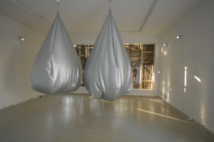 struck by / Kunstraum Weikendorf 2011